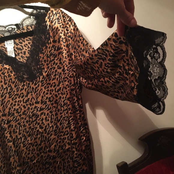 Alexandra Bartlett Intimates satin  nightgown - Picture 6 of 8